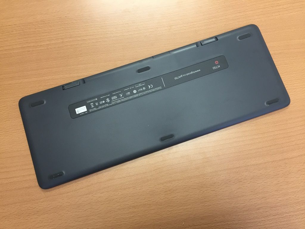 Logicool WIRELESS SOLAR KEYBOARD K750R 雑感 | hyt adversaria